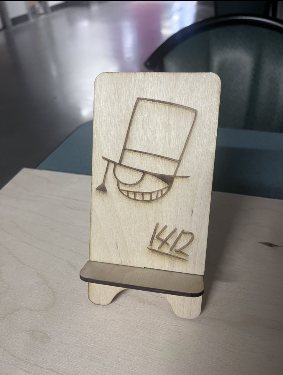 Assembly-completed bracket